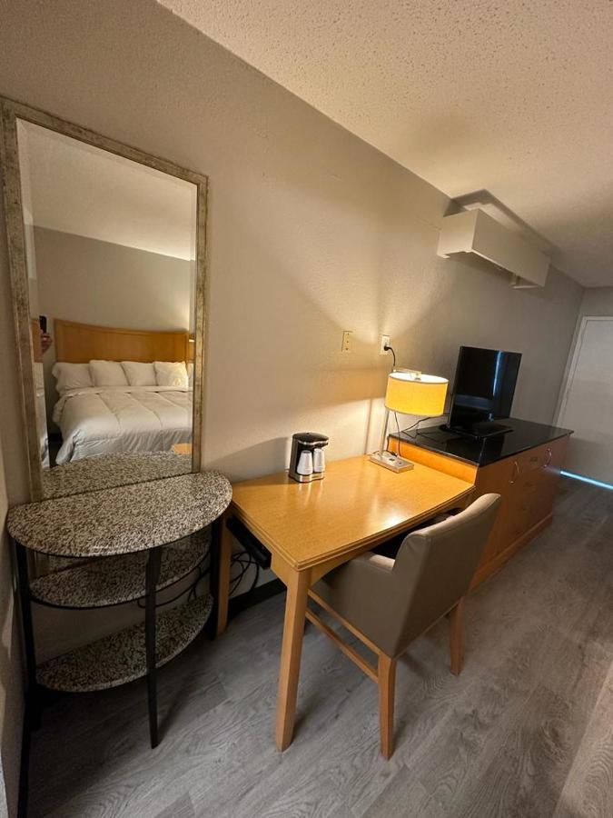 Lanett Inn Exteriér fotografie